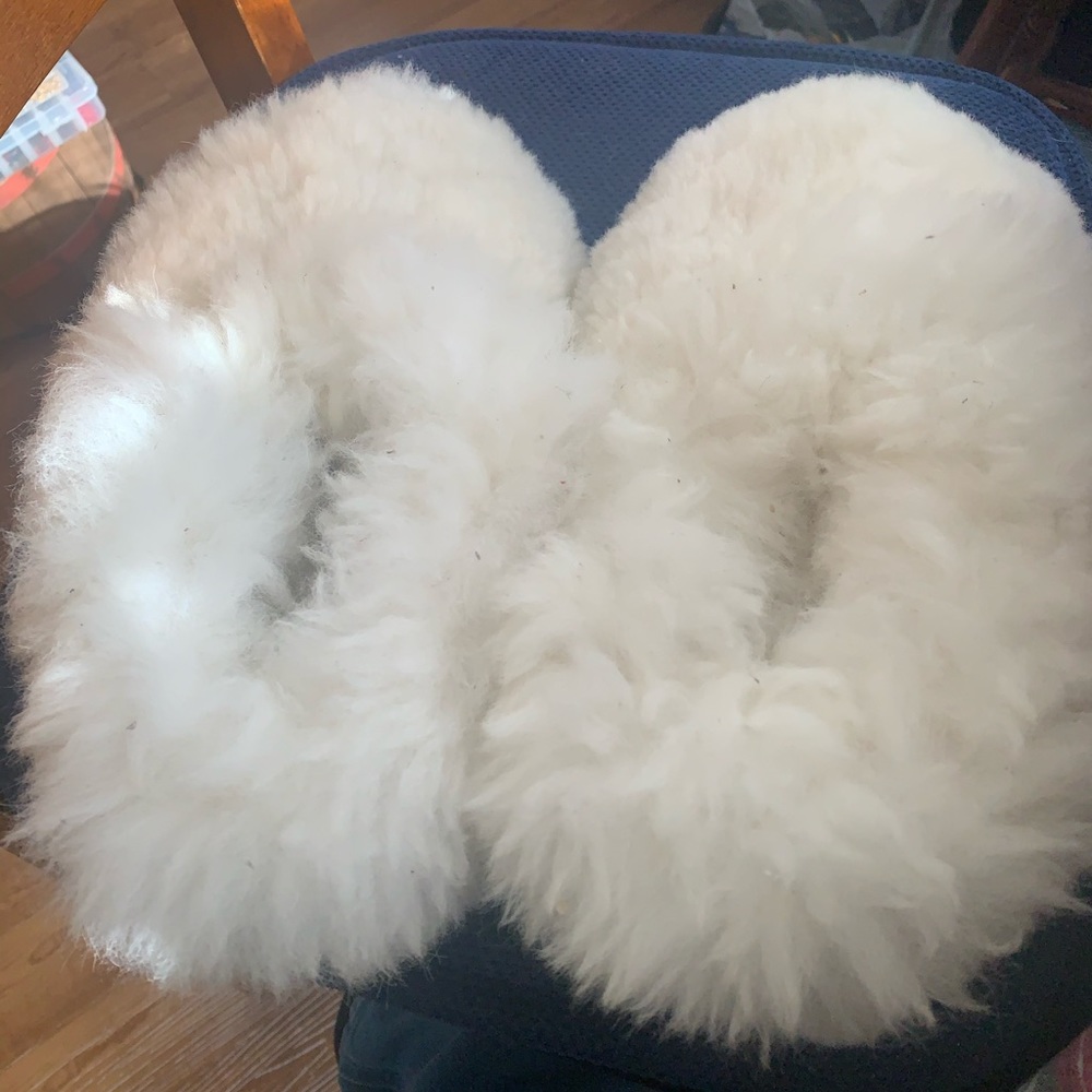 Beautiful Fluffy White Slippers